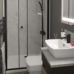 Hodge Luxury Pod *
